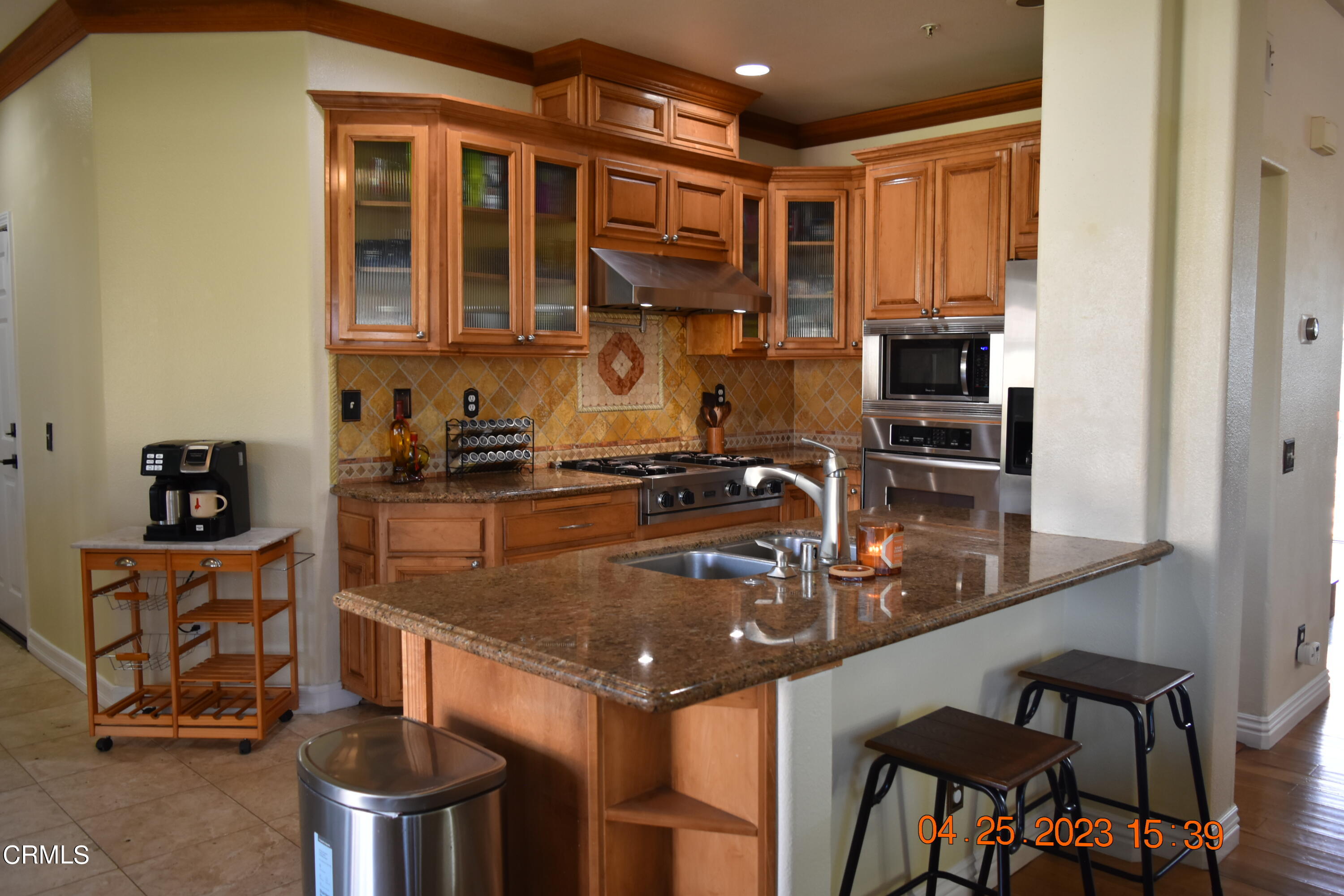 706 Princessa Drive Oxnard, CA 93030 - Photo 11 of 49 DSC_3051