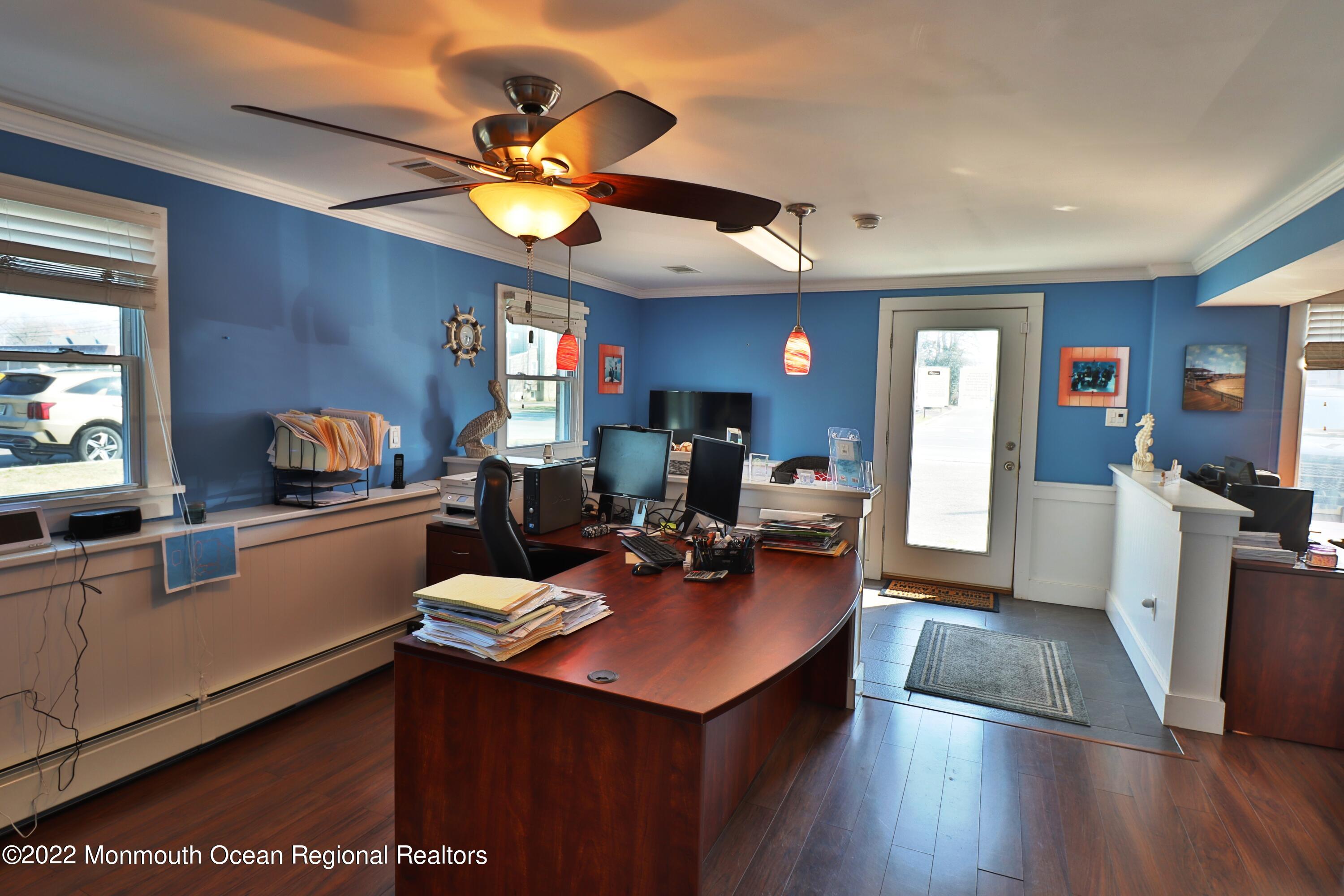 2133 Bridge Avenue Point Pleasant, NJ 08742 - Photo 5 of 37 IMG_7560