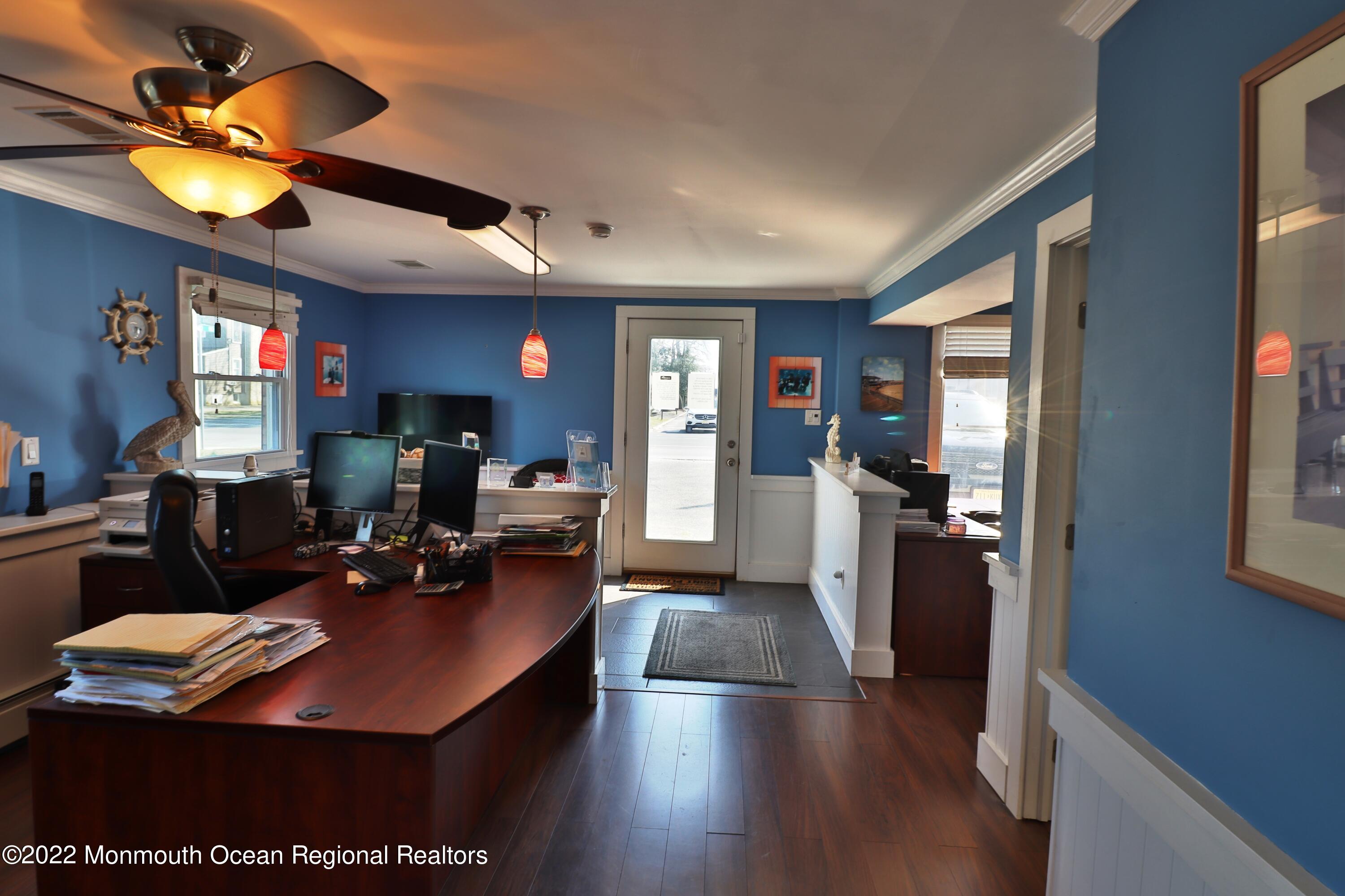 2133 Bridge Avenue Point Pleasant, NJ 08742 - Photo 6 of 37 IMG_7561