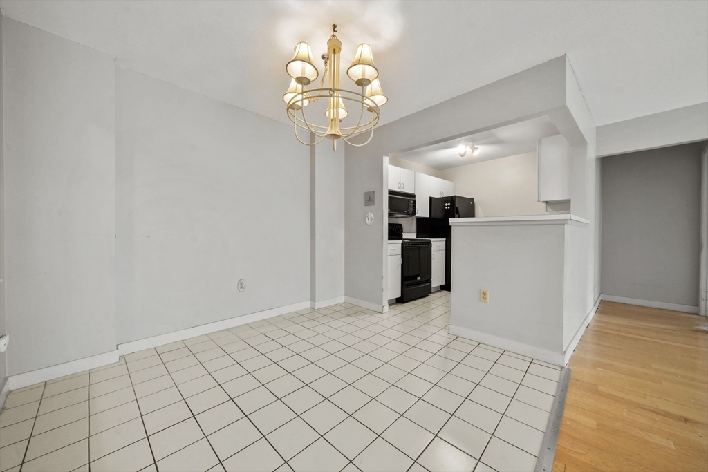 269 Cambridge Road, Unit 506 Woburn, MA 01801 - Photo 10 of 40