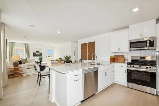 $357,303 | 7302 Kaeding Avenue Northeast, Otsego, MN 55301