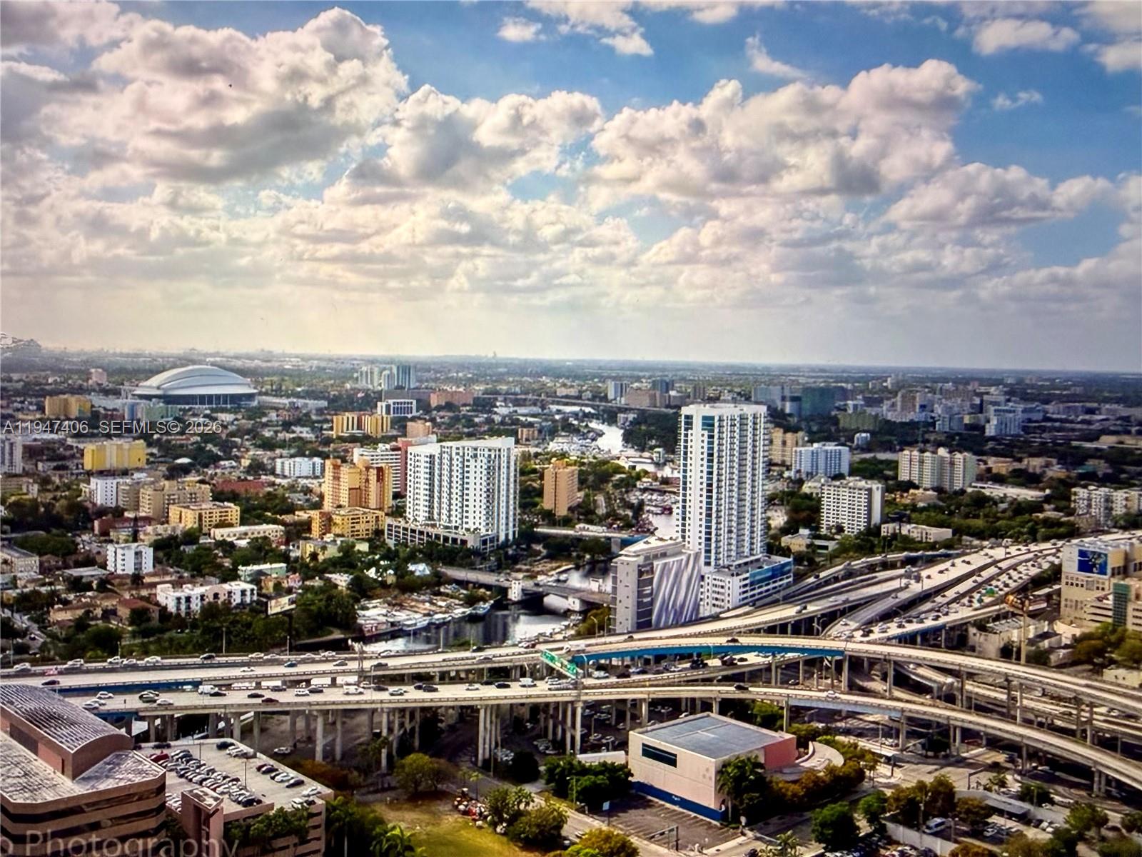 92 Southwest 3rd Street, Unit 4309 Miami, FL 33130 - Photo 11 of 16 an aerial view of a city