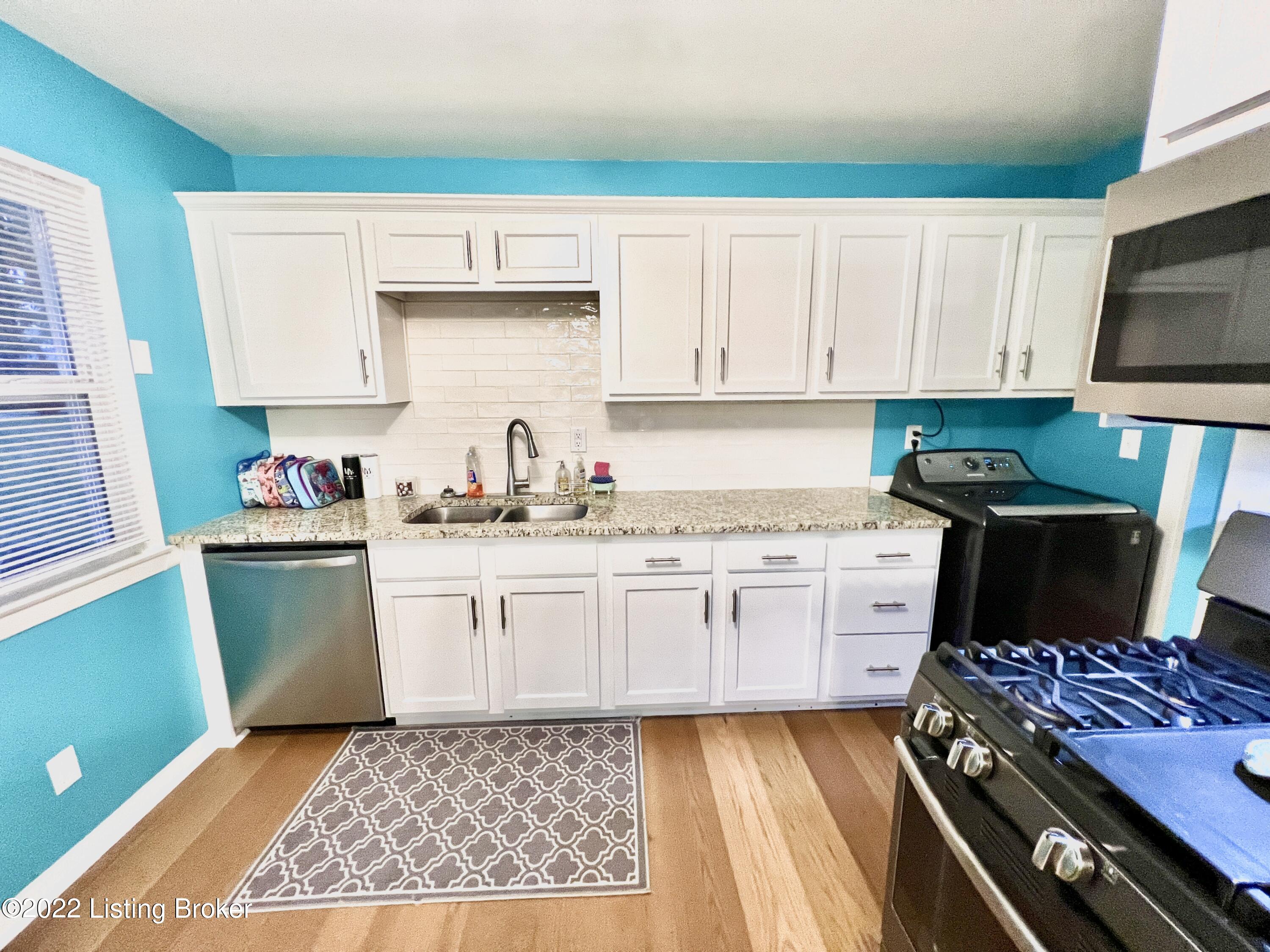 1900 Millgate Road Louisville, KY 40223 - Photo 12 of 46 1900 Millgate Rd - Kitchen