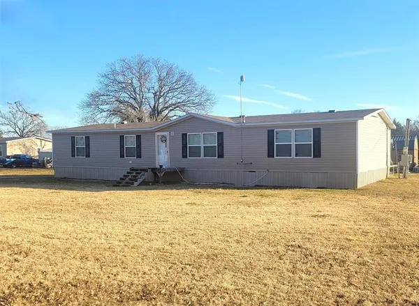 $114,450 | 1800 County Road 2105, Kemp, TX 75143