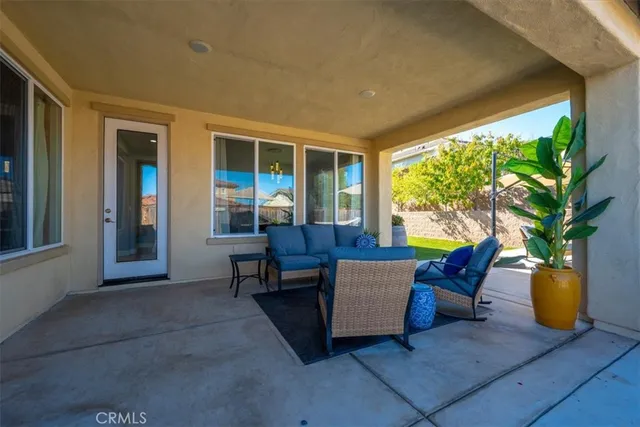 a view of a storage & utility room with washer and dryer