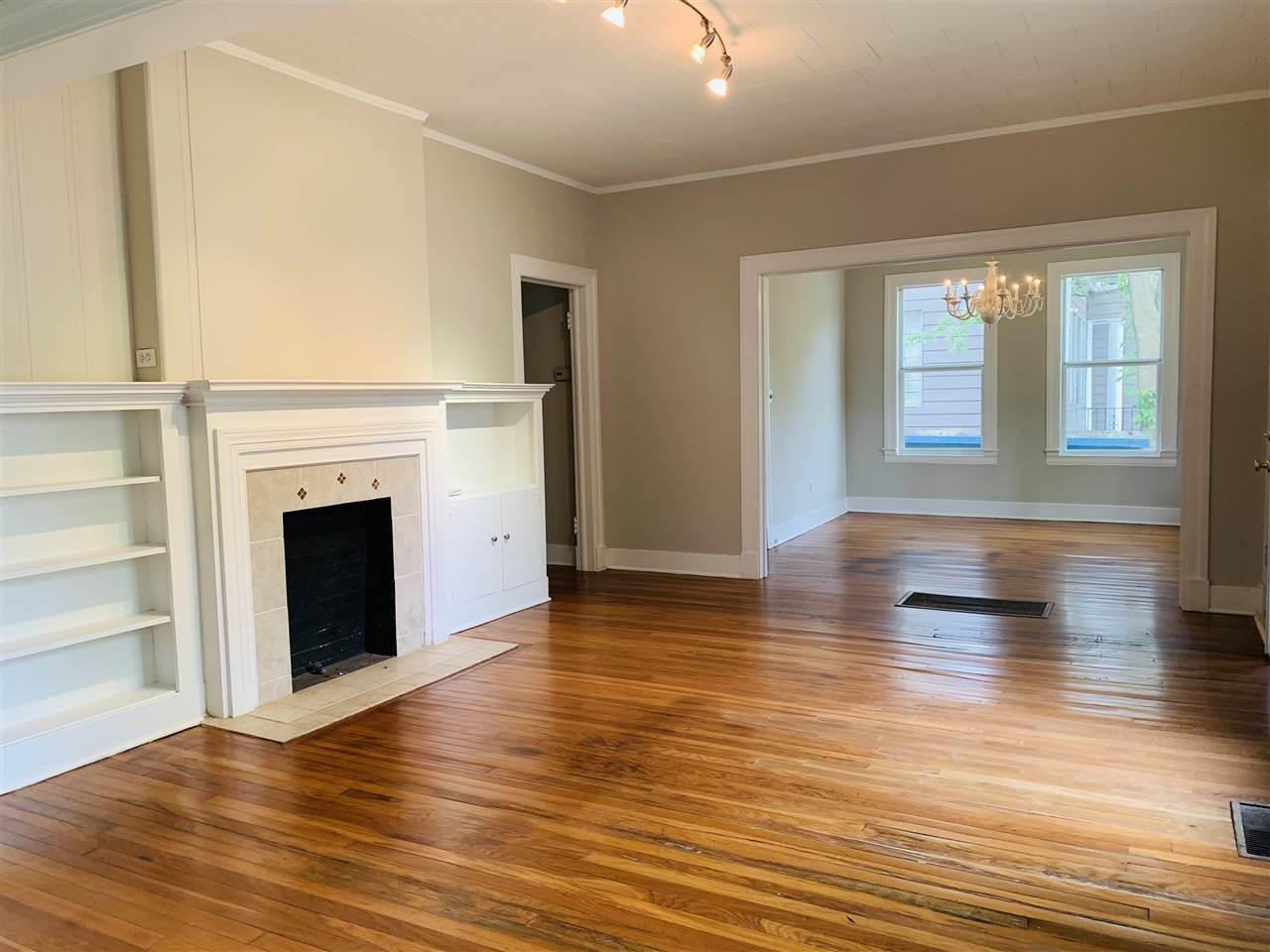 471 East Ridgeway Street Jackson, MS 39206 - Photo 3 of 13 Photo 3
