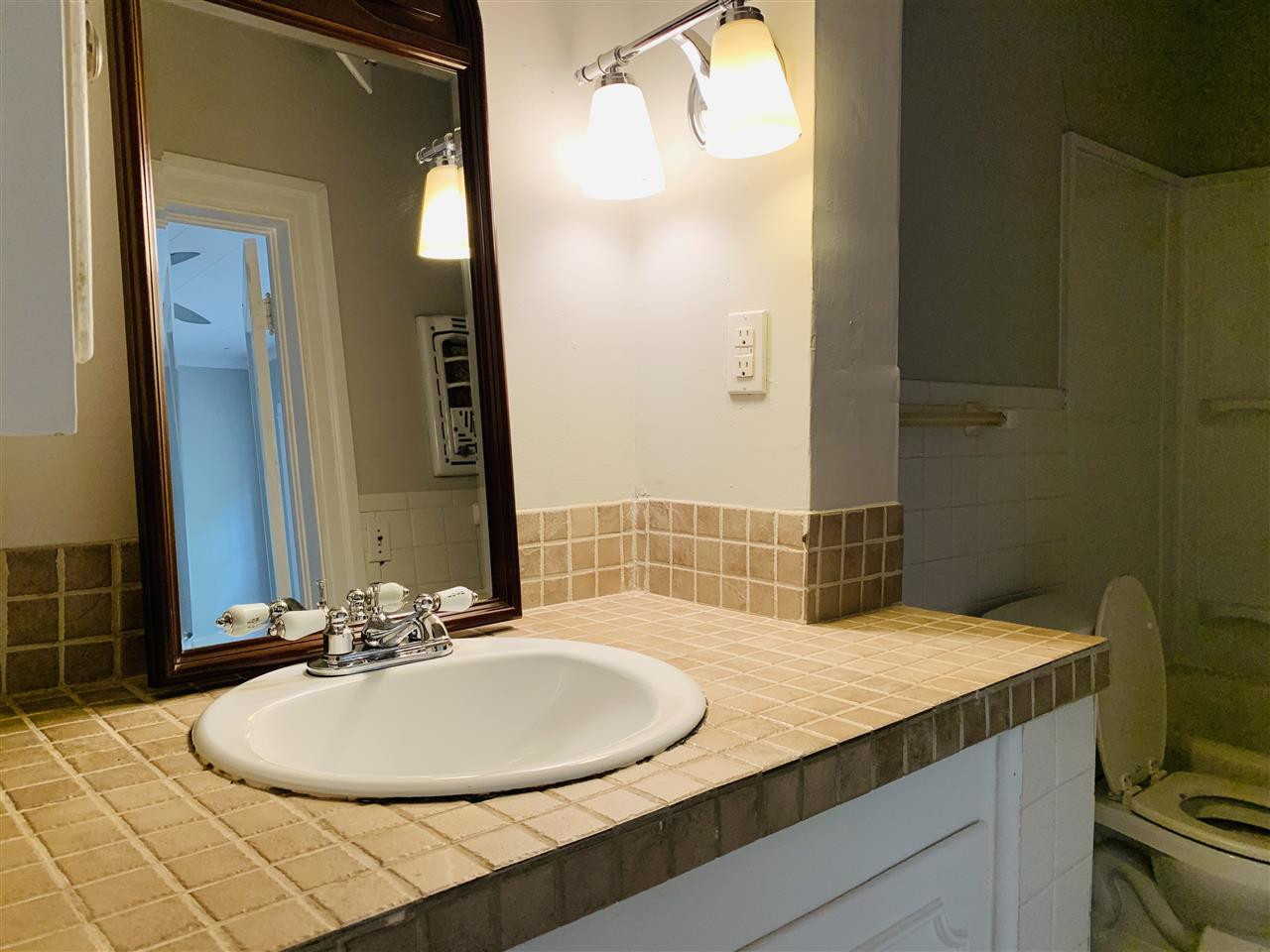 471 East Ridgeway Street Jackson, MS 39206 - Photo 8 of 13 Photo 8