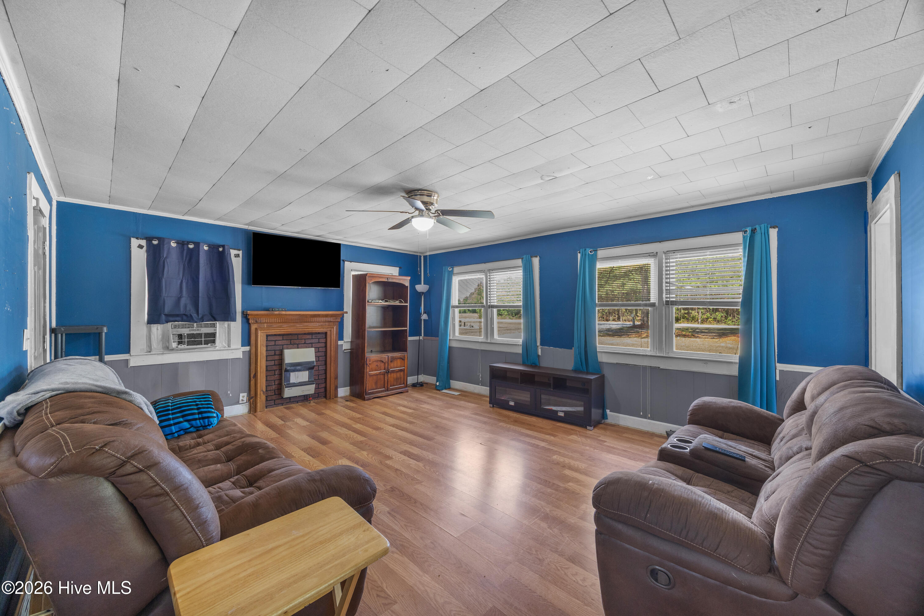 4201 Needmore Road Turkey, NC 28393 - Photo 60 of 77 60_living room