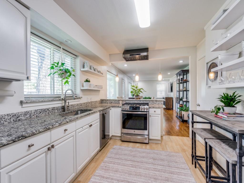 5022 West Mockingbird Lane Dallas, TX 75209 - Photo 11 of 25