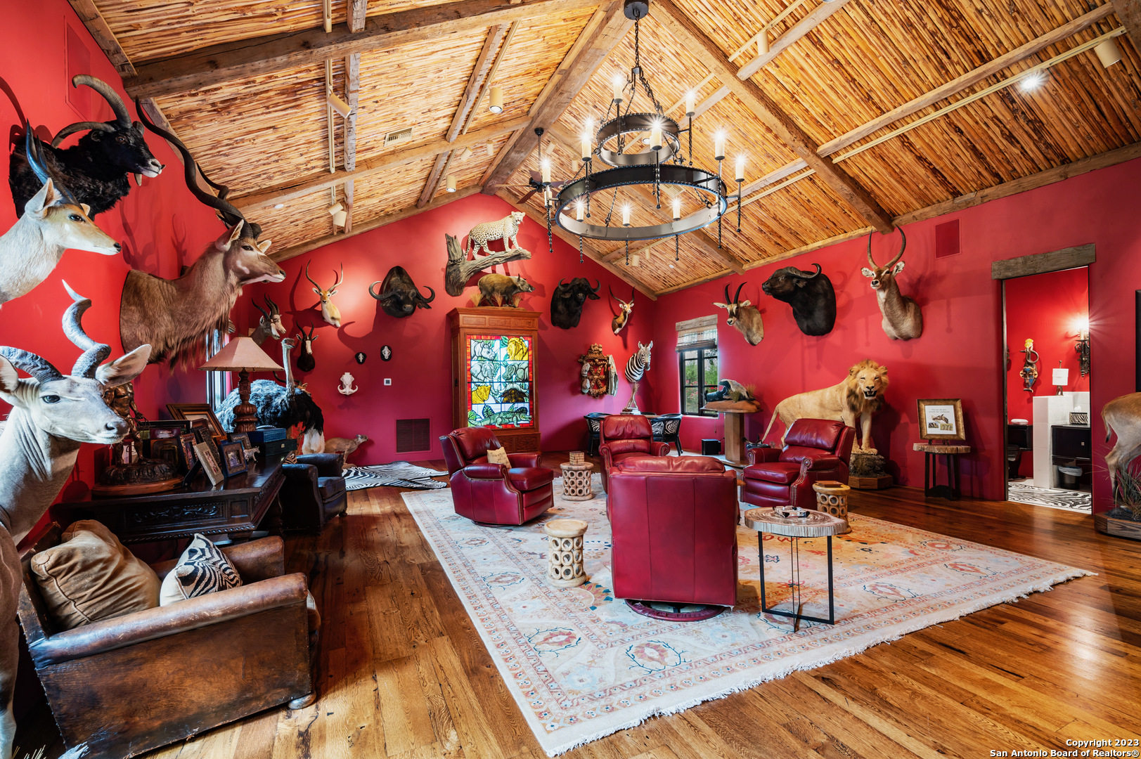 124 Highway 46 Boerne, TX 78006 - Photo 23 of 32 a view of a chairs and tables in patio