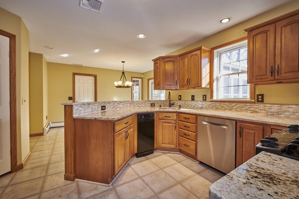 118 Old Stage Road Hatfield, MA 01088 - Photo 11 of 42 Gallery Image 11