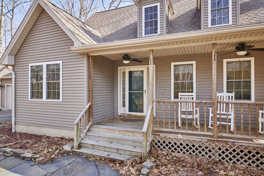 118 Old Stage Road Hatfield, MA 01088 - Photo 4 of 42 Gallery Image 4