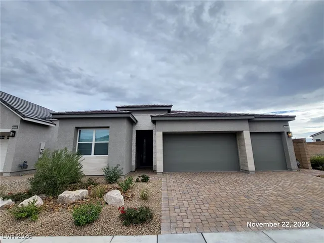 $3,245 | 8988 Indigo Rose Street, Las Vegas, NV 89166