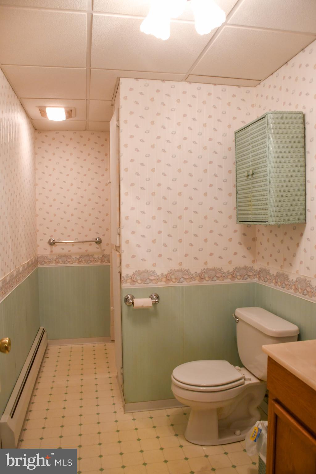 1070 Hilltop Road Leesport, PA 19533 - Photo 20 of 33 Lower level full bathroom