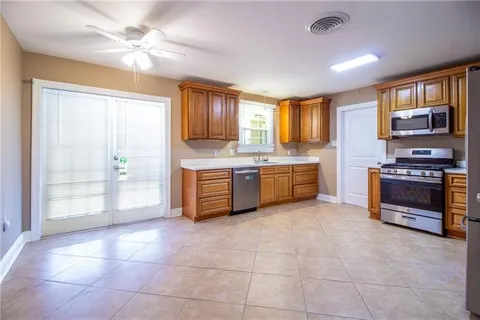 $219,000 | 3001 Main Street, Laplace, LA 70068