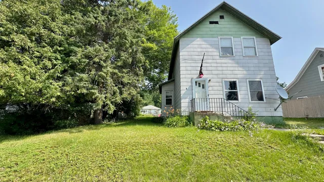 $130,000 | 13 Jasper Street, Soudan, MN 55782