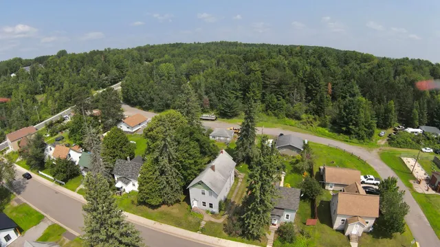 $130,000 | 13 Jasper Street, Soudan, MN 55782