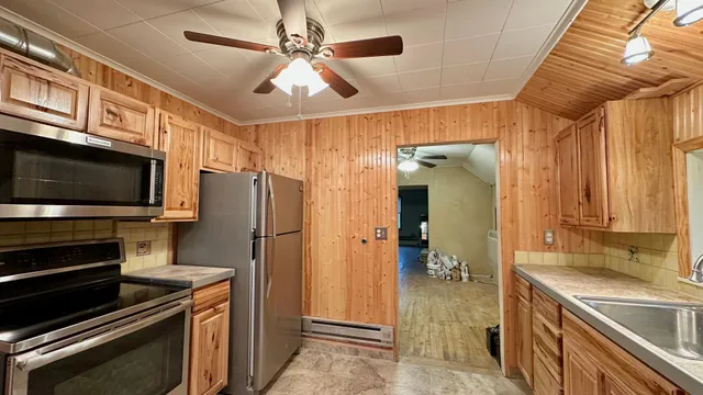 $130,000 | 13 Jasper Street, Soudan, MN 55782