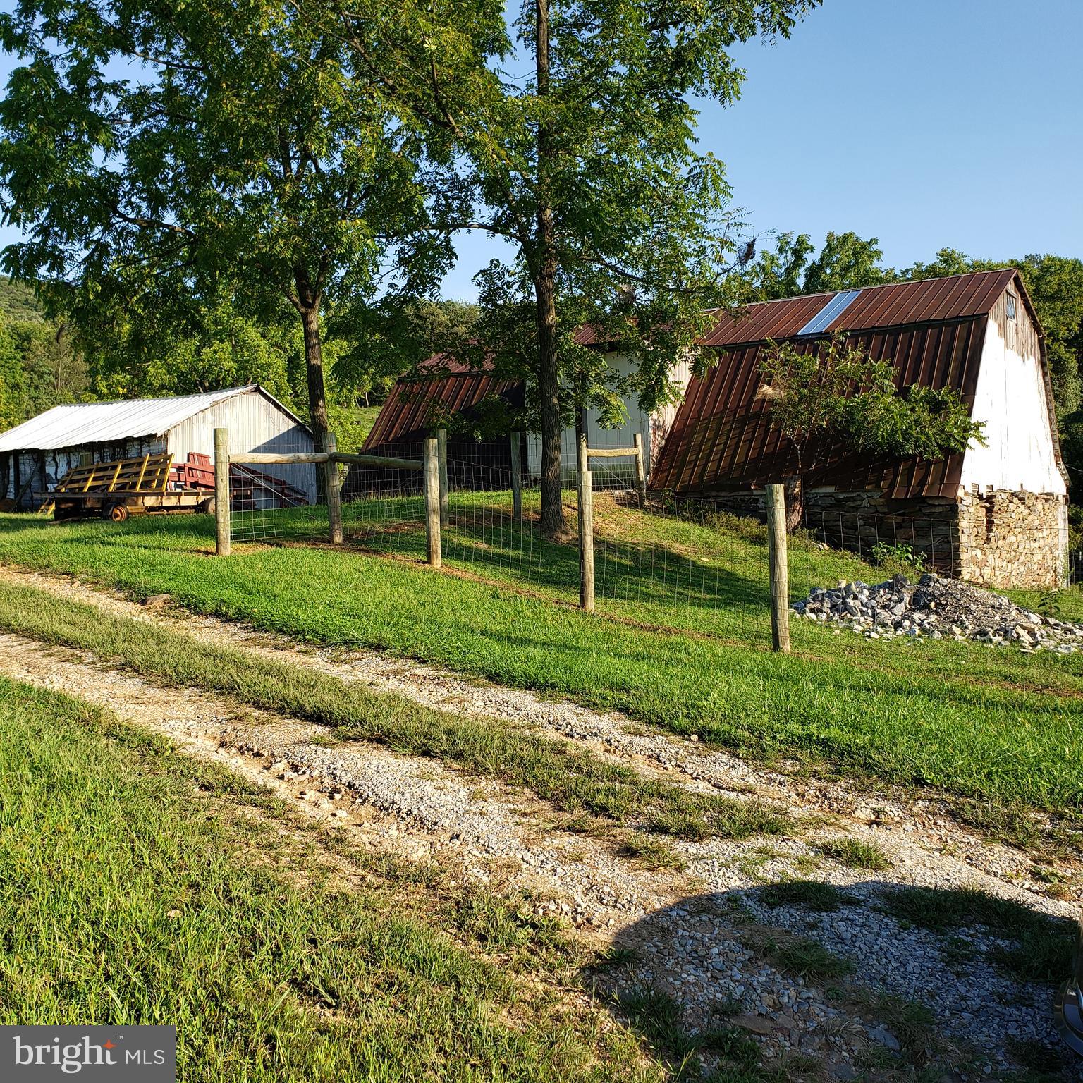 3215 Chestnut Grove Road Keedysville, MD 21756 - Photo 6 of 53 Gallery Image 6