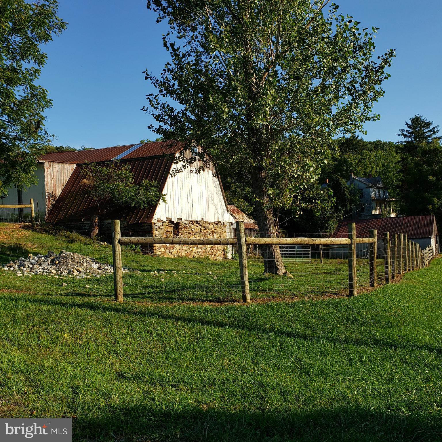 3215 Chestnut Grove Road Keedysville, MD 21756 - Photo 8 of 53 Gallery Image 8