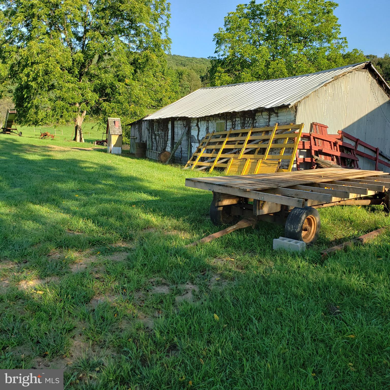 3215 Chestnut Grove Road Keedysville, MD 21756 - Photo 9 of 53 Gallery Image 9