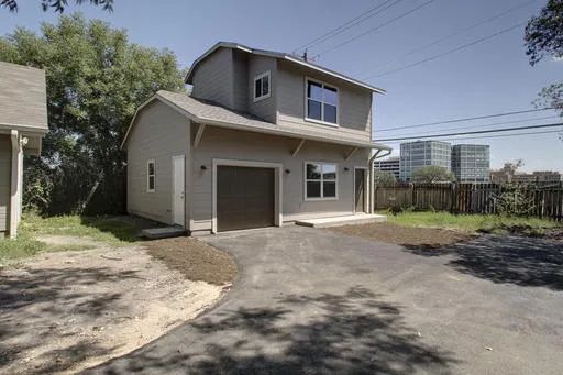 $6,000 | 921 East 37th Street, Unit A&B, Austin, TX 78705