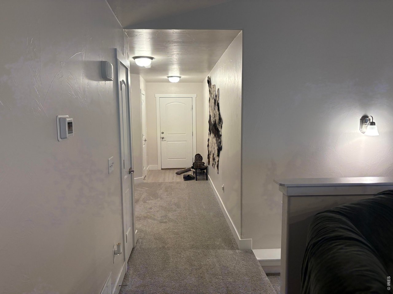 102 7th Avenue Wiggins, CO 80654 - Photo 7 of 17 a view of a livingroom with a tub