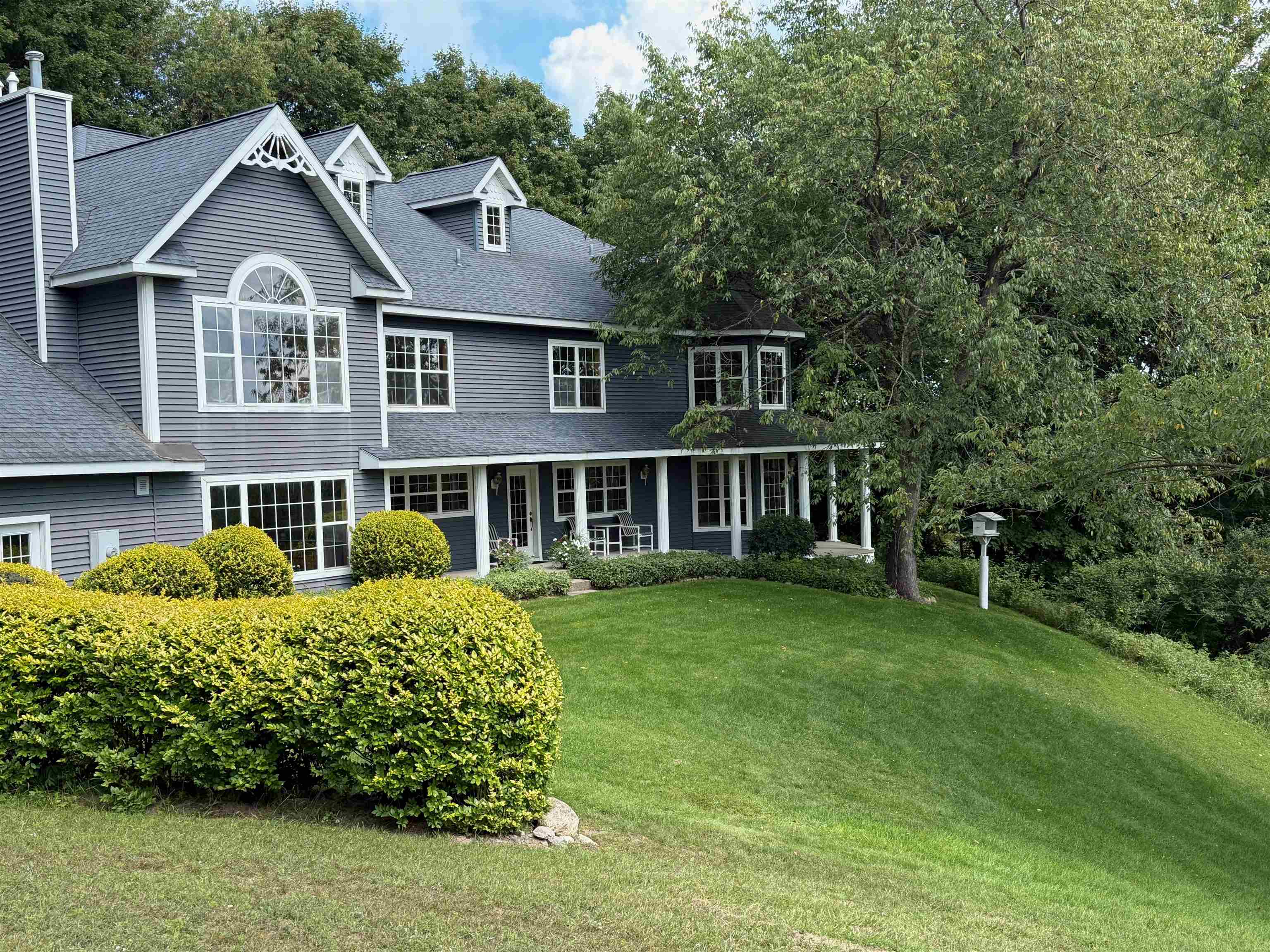 8401 South Sullivan Road Cedar, MI 49621 - Photo 6 of 97
