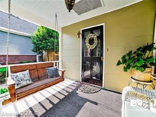 73 North Hathaway Road Mobile, AL 36608 - Photo 3 of 15