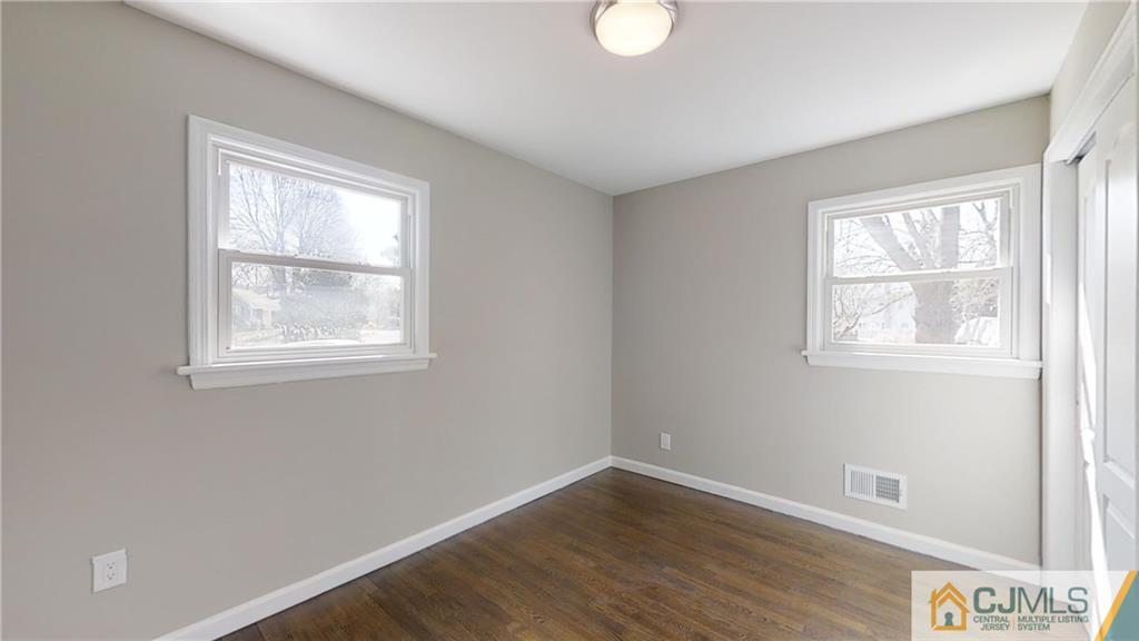 10 Ash Road Edison, NJ 08817 - Photo 14 of 21 Gallery Image 14