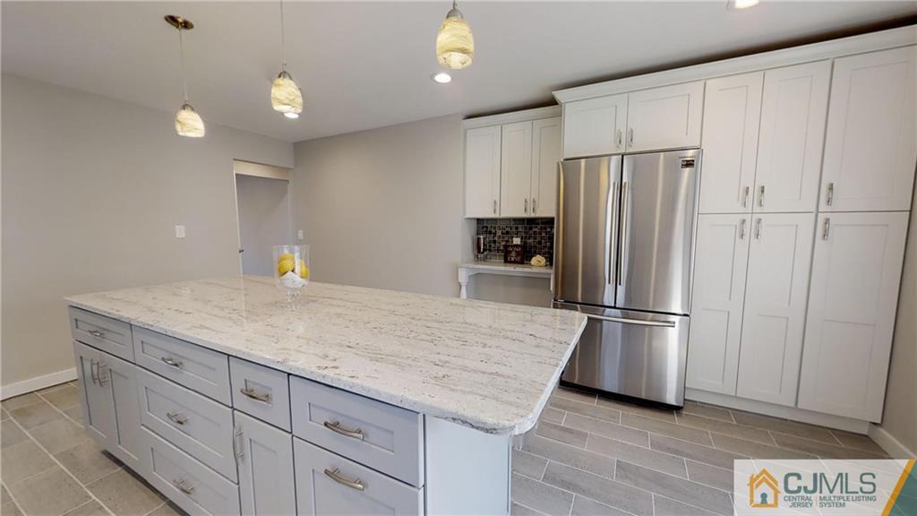 10 Ash Road Edison, NJ 08817 - Photo 6 of 21 Gallery Image 6