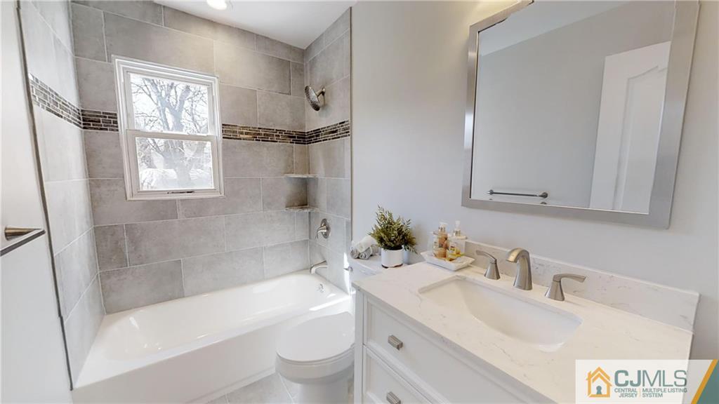 10 Ash Road Edison, NJ 08817 - Photo 9 of 21 Gallery Image 9
