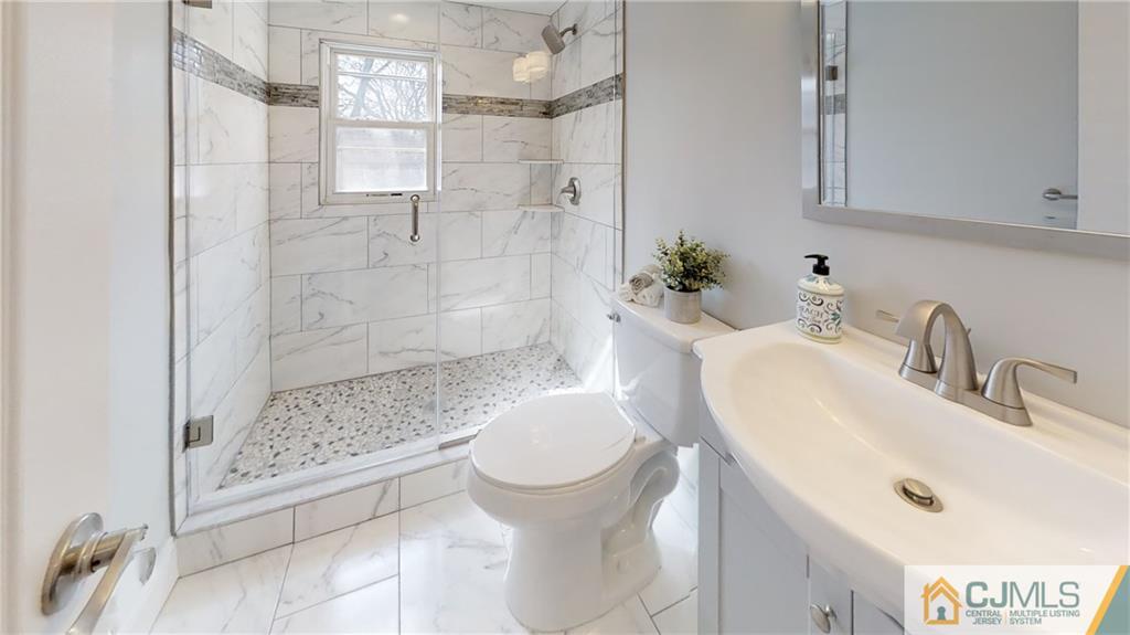 10 Ash Road Edison, NJ 08817 - Photo 10 of 21 Gallery Image 10