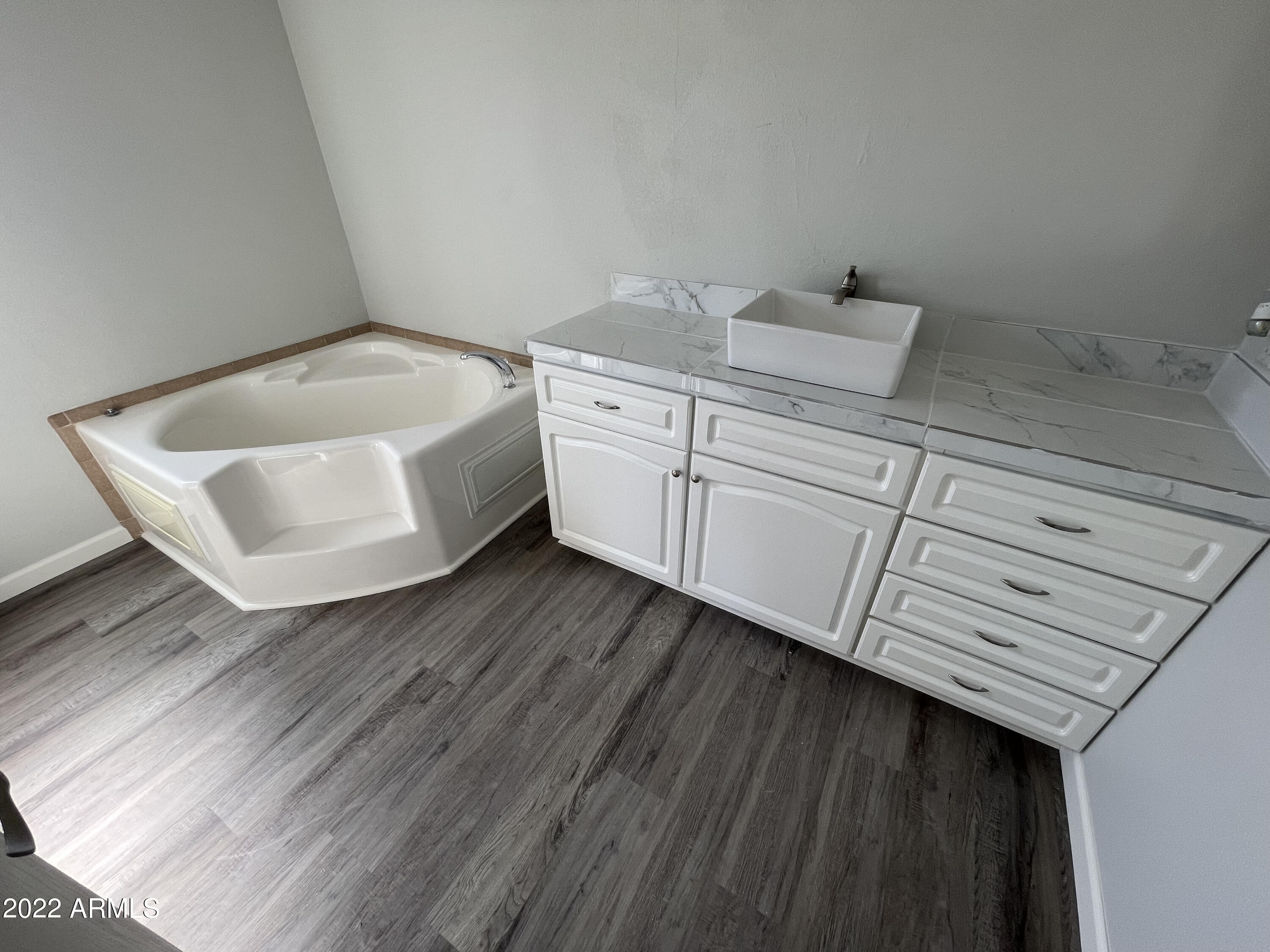 781 South Warren Road Maricopa, AZ 85139 - Photo 11 of 21 Warren11 BRADLEY R. CHRISTMAN