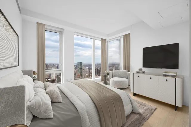 $7,195,000 | 138 East 50th Street, Unit 68 | Midtown East
