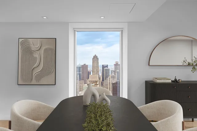 $7,195,000 | 138 East 50th Street, Unit 68 | Midtown East