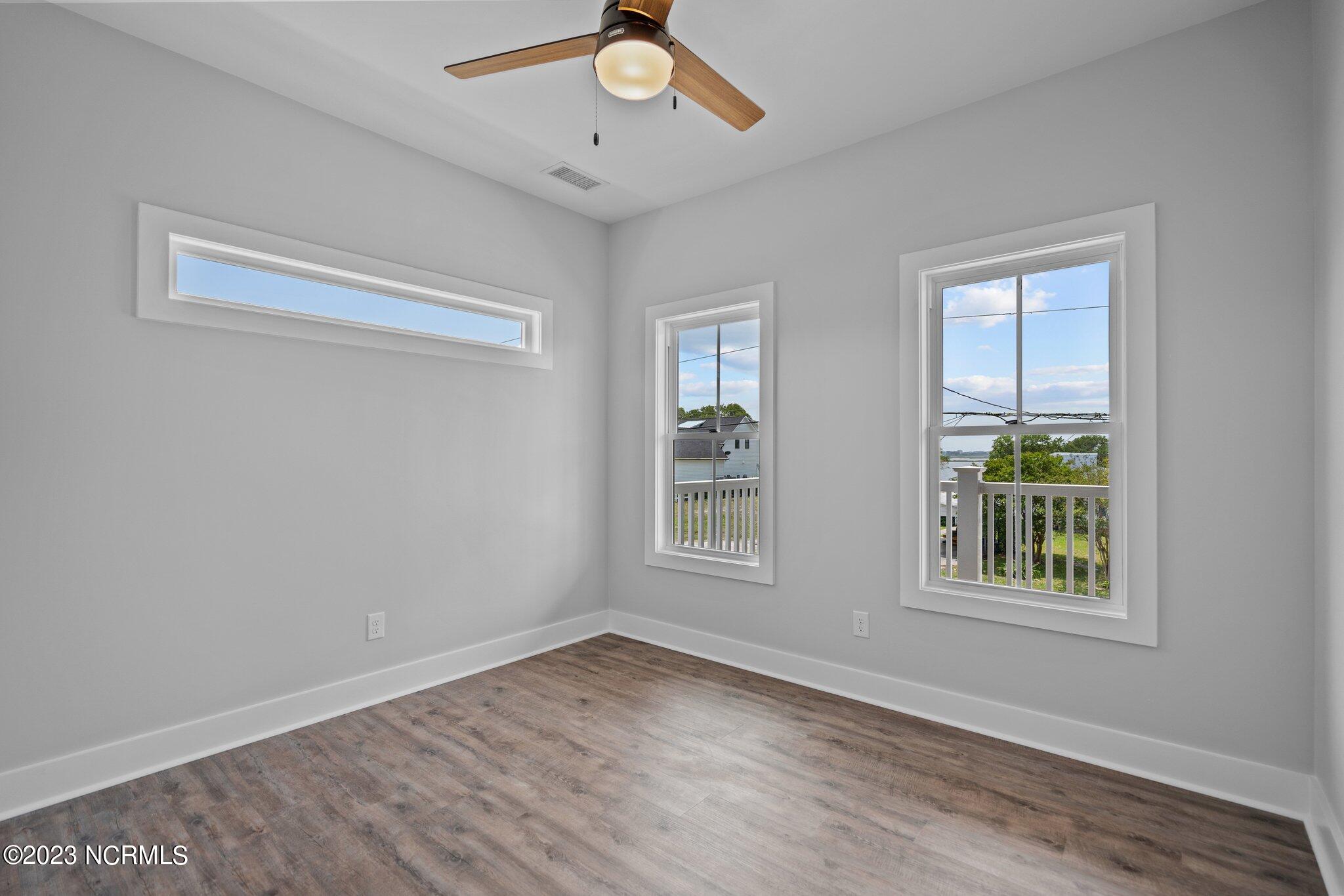 279 Little Kinston Road Surf City, NC 28445 - Photo 44 of 52 Bedroom #5