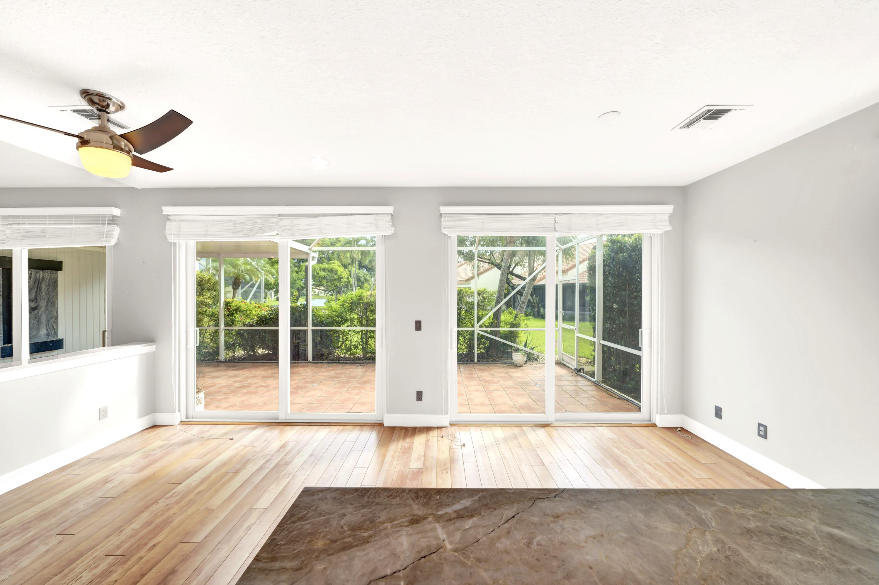 23399 Water Circle Boca Raton, FL 33486 - Photo 15 of 46 Family Room (2)