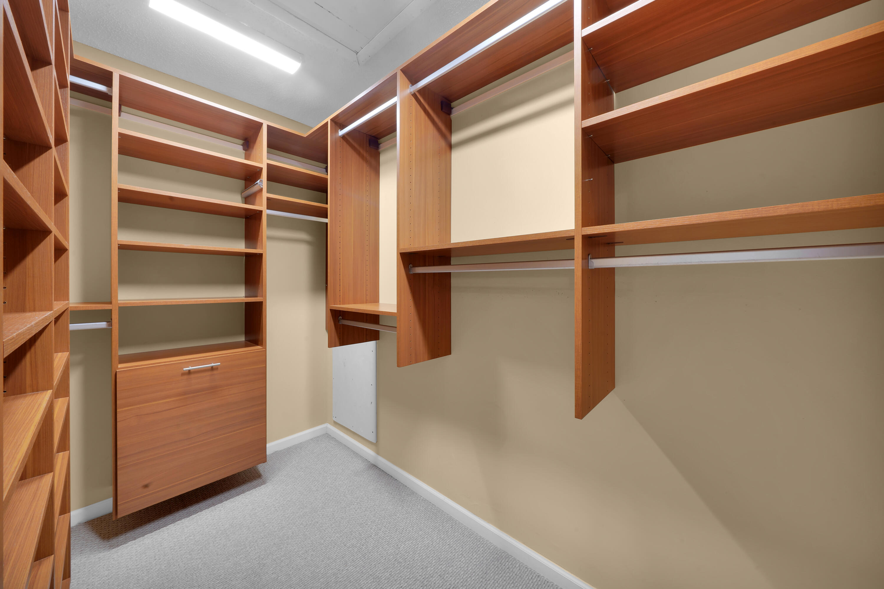 23399 Water Circle Boca Raton, FL 33486 - Photo 30 of 46 Master Room Closet (3)