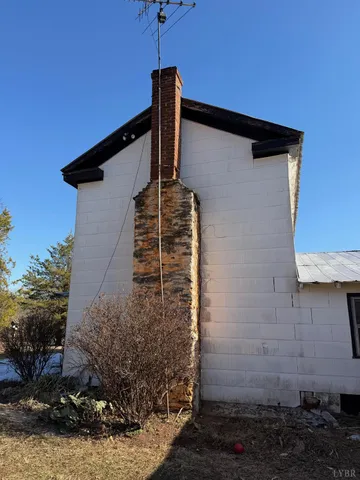 $99,900 | 1034 Double Bridges Road, Spout Spring, VA 24593