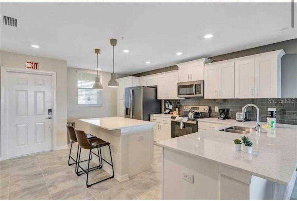 3120 Paradox Circle, Unit 304 Kissimmee, FL 34746 - Photo 10 of 29