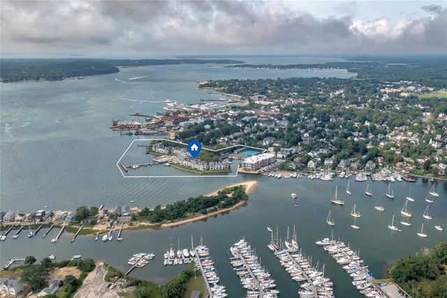 $12,000 | 36 Stirling Cove, Unit B, Greenport, NY 11944