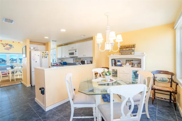 $12,000 | 36 Stirling Cove, Unit B, Greenport, NY 11944