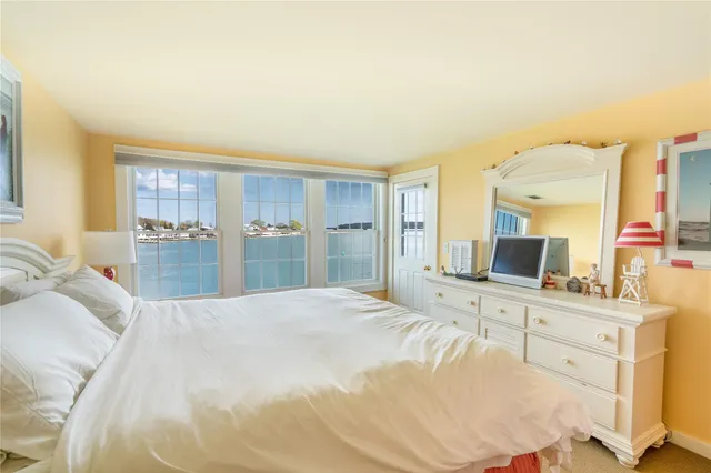 $12,000 | 36 Stirling Cove, Unit B, Greenport, NY 11944