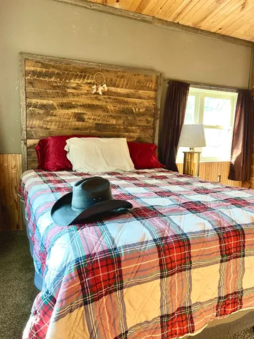 $159,900 | 616 South 6th Street, Readstown, WI 54652