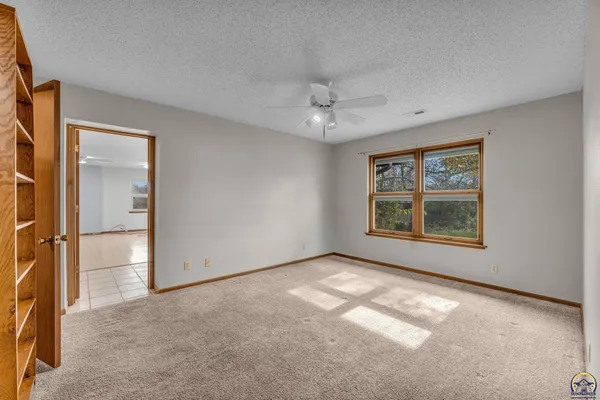 $549,000 | 5055 West 117th Street, Carbondale, KS 66414