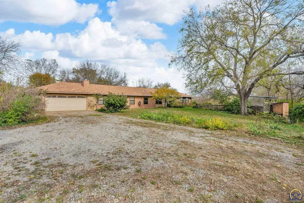 $549,000 | 5055 West 117th Street, Carbondale, KS 66414