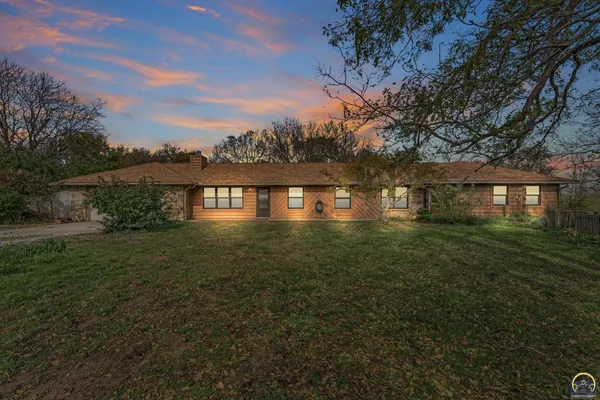 $549,000 | 5055 West 117th Street, Carbondale, KS 66414