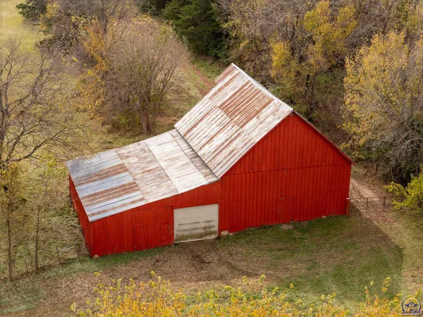 $549,000 | 5055 West 117th Street, Carbondale, KS 66414