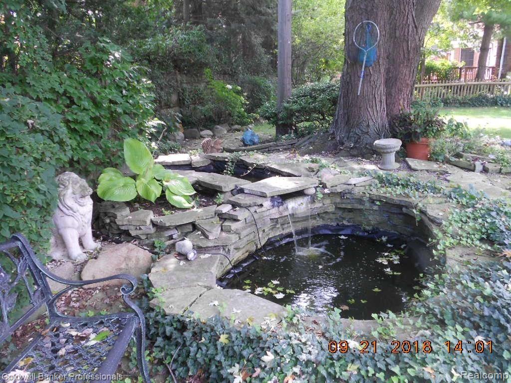 21 Beacon Hill Road Grosse Pointe Farms, MI 48236 - Photo 16 of 93